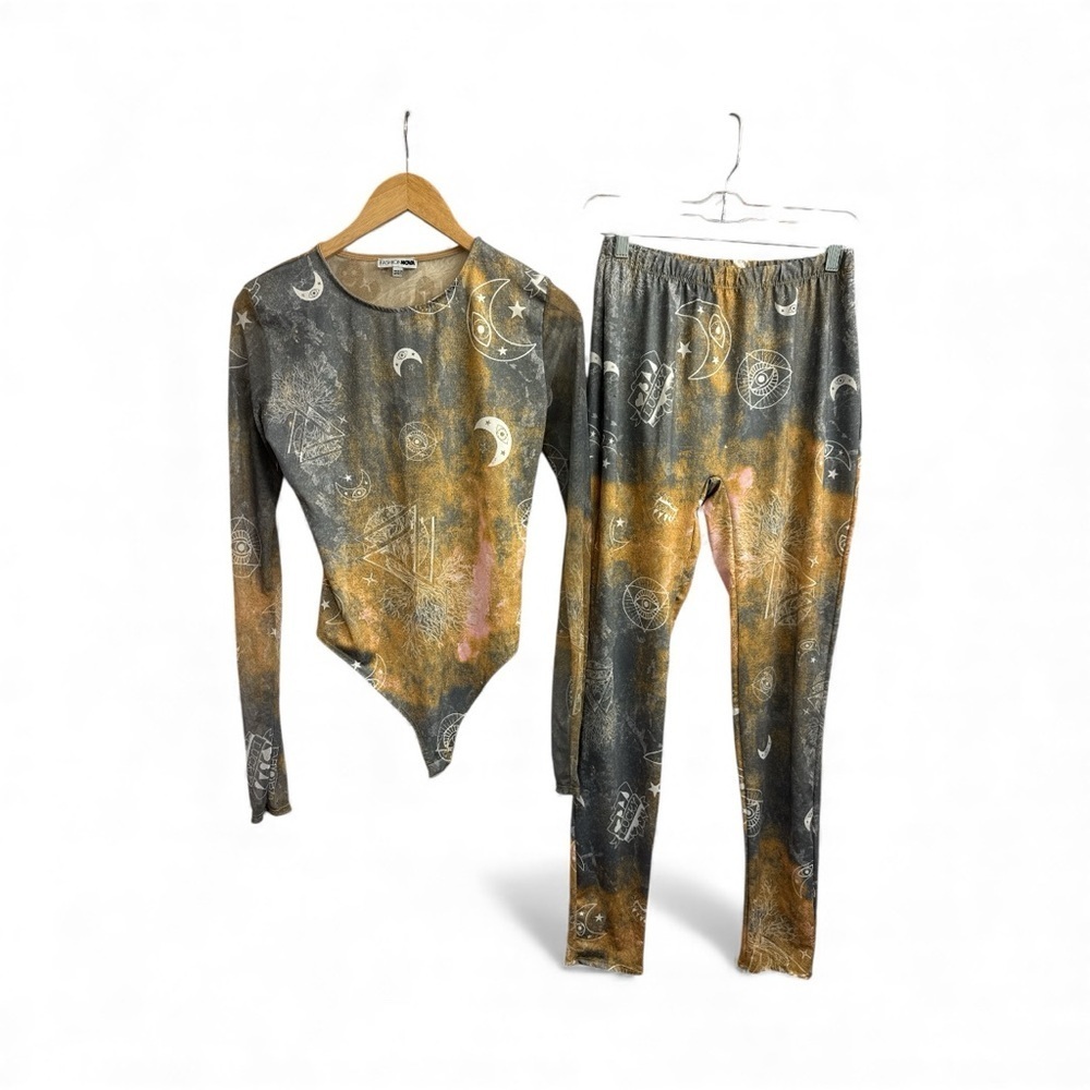 Celestial Print Long Sleeve Bodysuit set